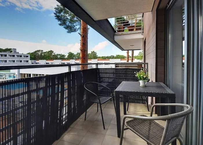 Mellow * Pogorzelica (Gmina Rewal)